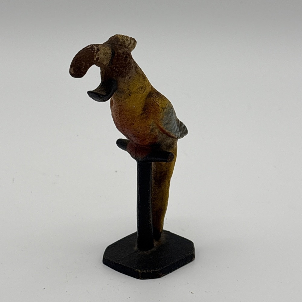 Vintage Cast Iron Parrot on Perch Bottle Opener Figural Bird Barware - Picture 4 of 8